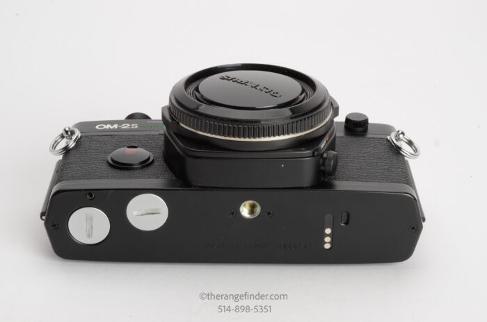 Olympus OM-2S Program Black 35mm Film Camera Body - Image 7