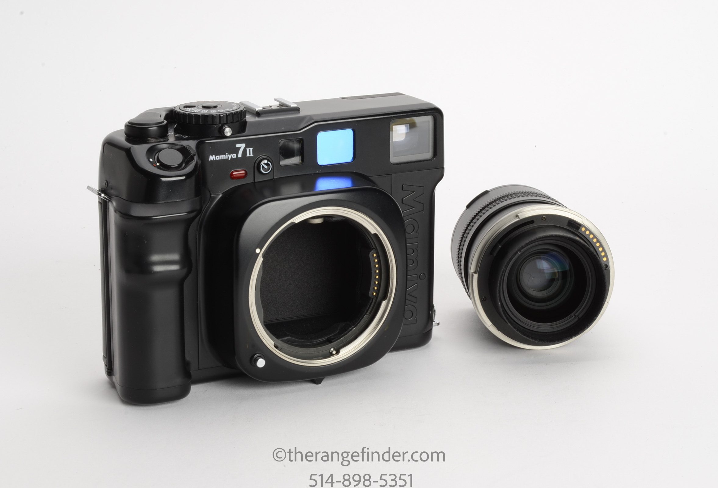 Mamiya 7II Medium Format Rangefinder Camera Outfit w/65mm f4 N L Lens - Image 4